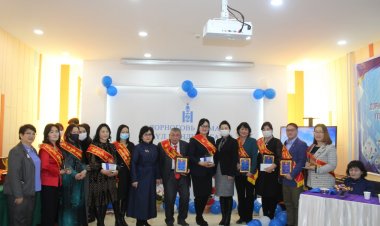 ДОРНОГОВЬ АЙМГИЙН ЭРҮҮЛ МЭНДИЙН САЛБАРЫН ОНЫ ШИЛДГҮҮДЭЭ ШАЛГАРУУЛАН ШАГНАЛ ГАРДУУЛАХ ЁСЛОЛЫН ҮЙЛ АЖИЛЛАГААА ЗОХИОН БАЙГУУЛАВ.