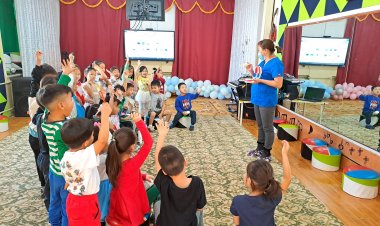 Шүдний эмчийн урьдчилан сэргийлэх үзлэг, амны хөндийн эрүүл мэндийн боловсрол олгох сургалт зохион байгууллаа.