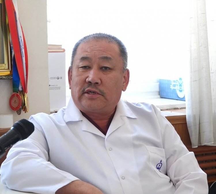 УНТЭ-ийн эмч нар Дорноговь аймагт ажиллалаа.